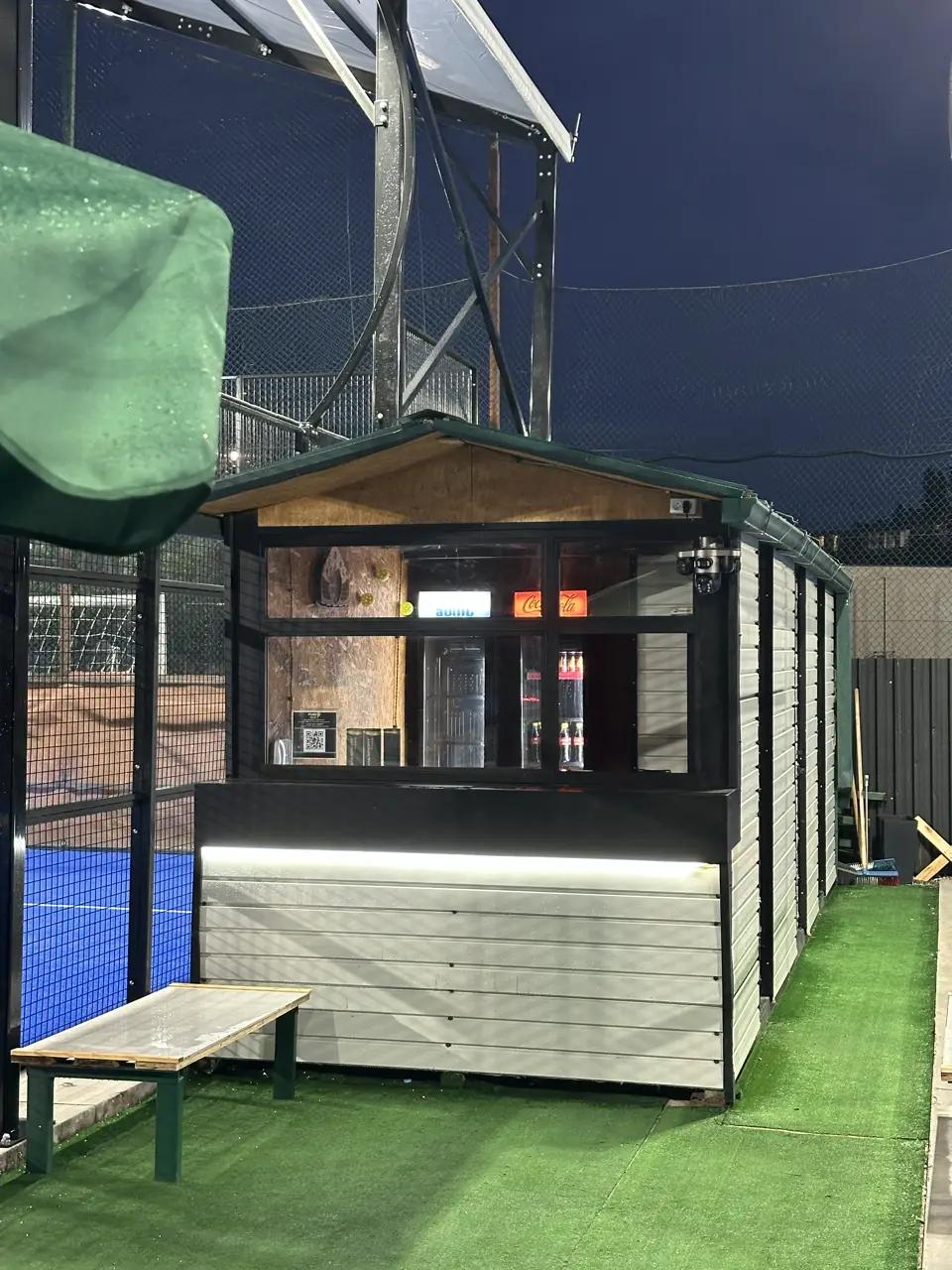 Equipment rental at PadelHub in Tbilisi